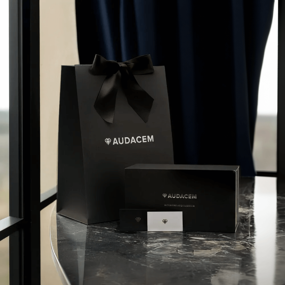 Audacem gift bag, silky ribbon and personal note